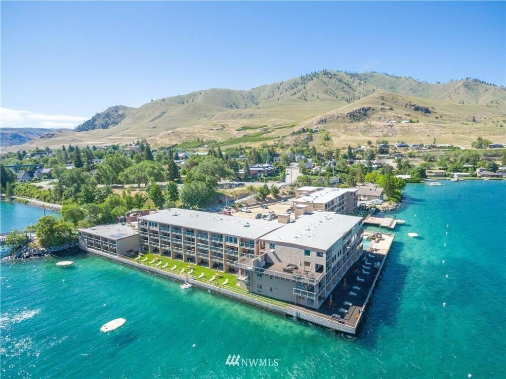 Grandview Lake Chelan- Waterfront View, Pool, Hot Tub, Golf, 1 Min To Downtown Buitenkant foto